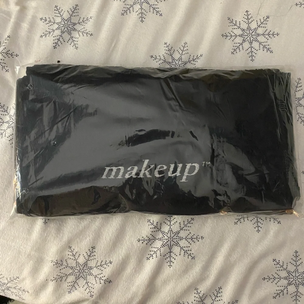 Set of 2 make up towels by Comphy